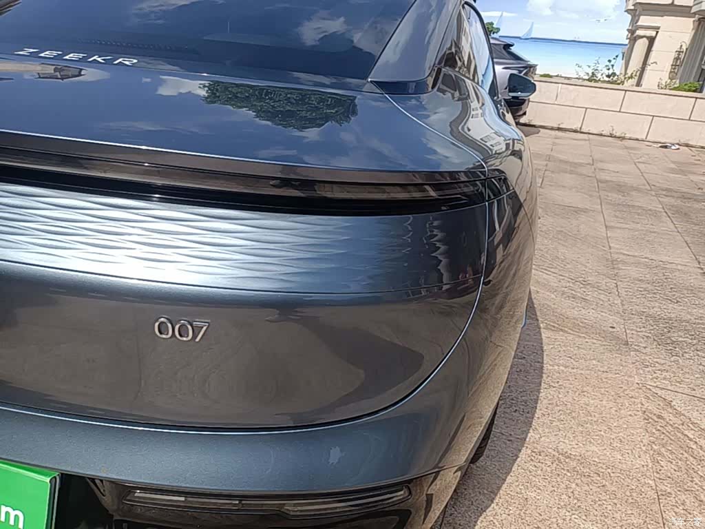 Zeekr 007, 2024 8