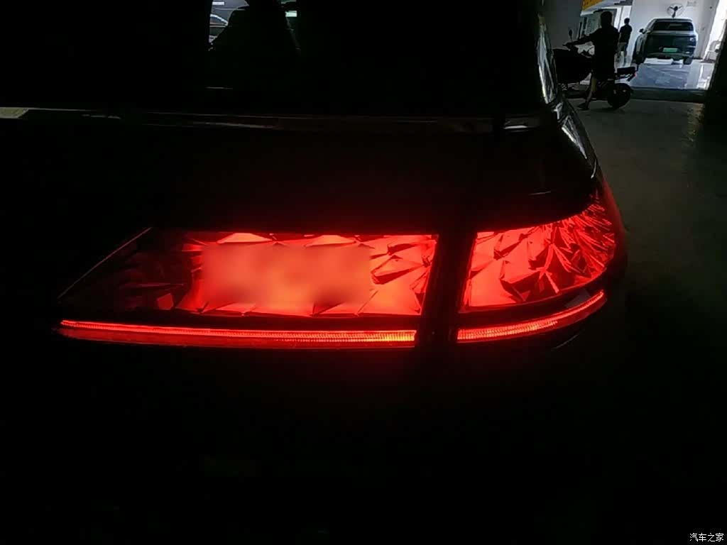 Xpeng G3i, 2022 8