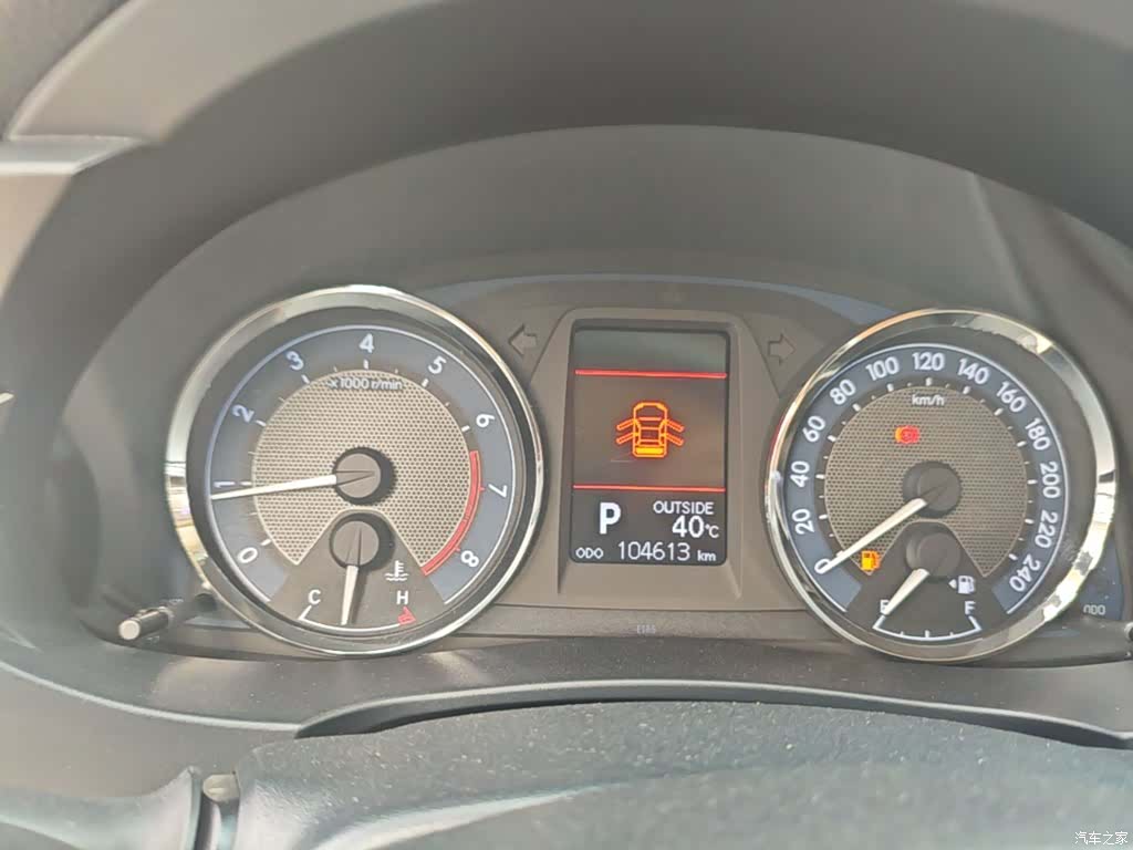 Toyota Corolla, 2015 8