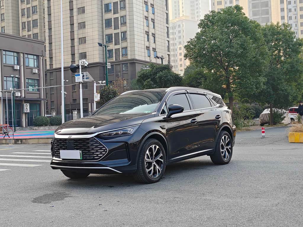 BYD Tang NEV