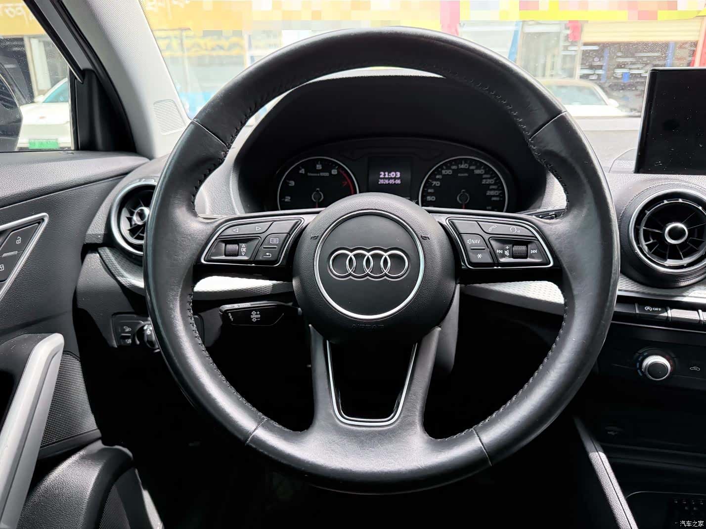 Audi Q2L, 2021 16