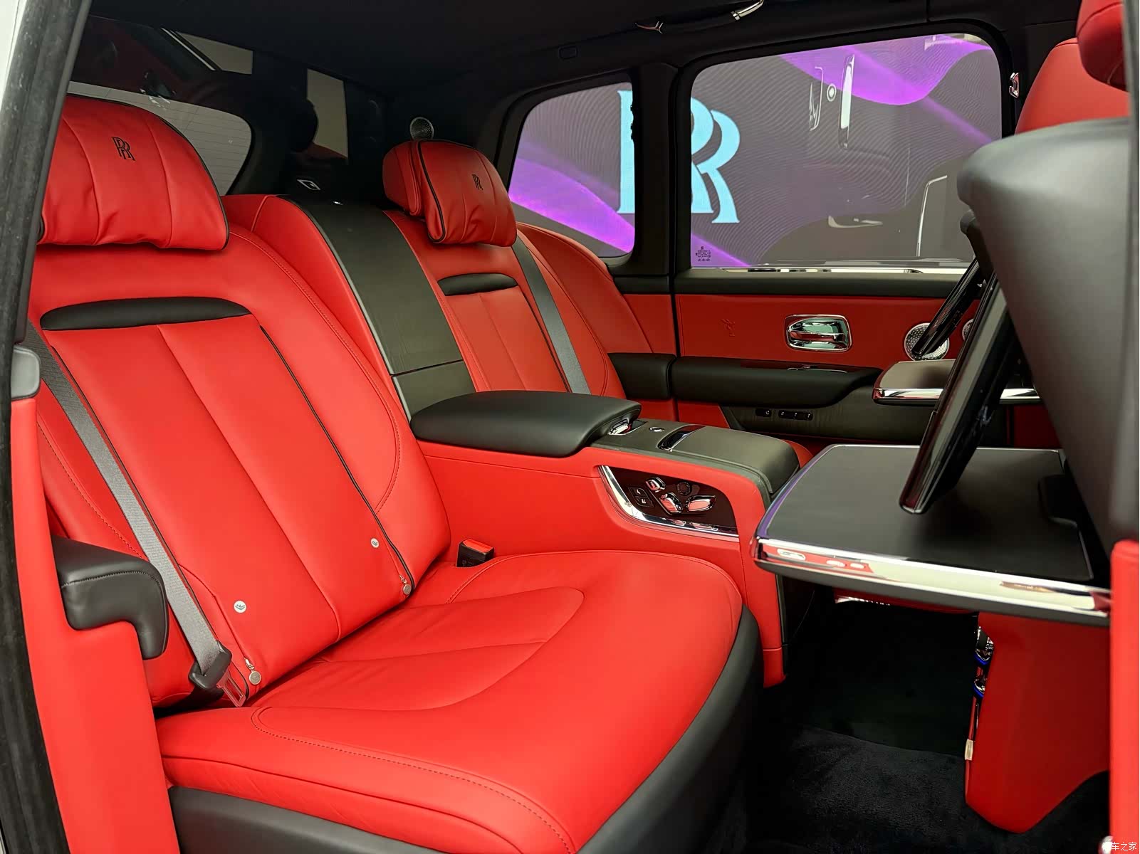 Rolls-Royce Cullinan, 2020 20
