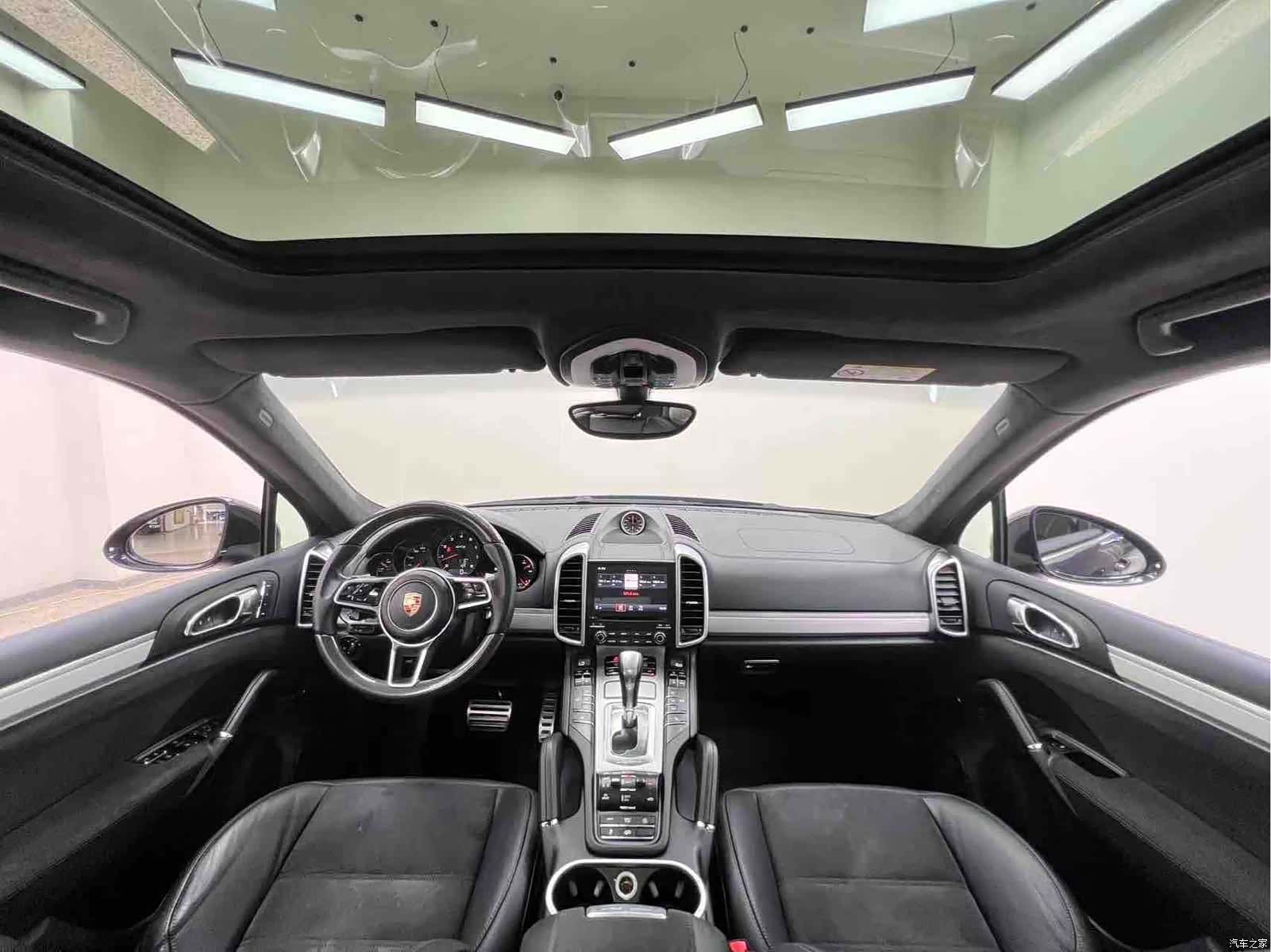 Porsche Cayenne, 2017 12