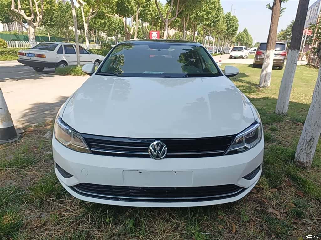 Volkswagen Lamando, 2016 3