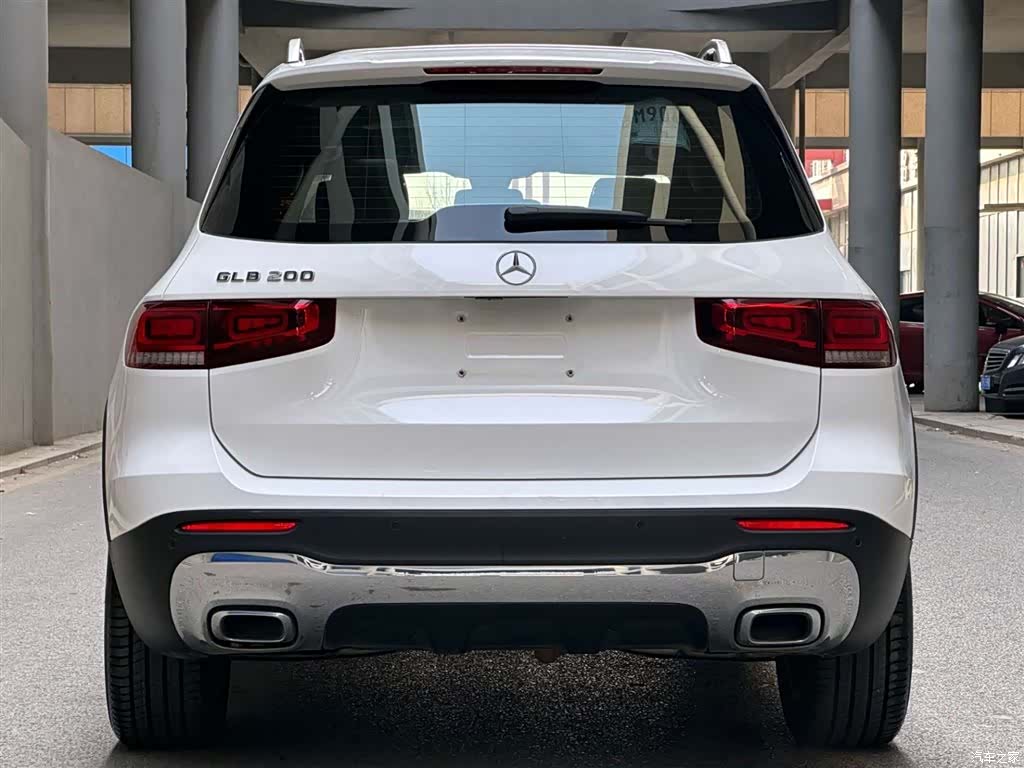 Mercedes-Benz GLB, 2021 4