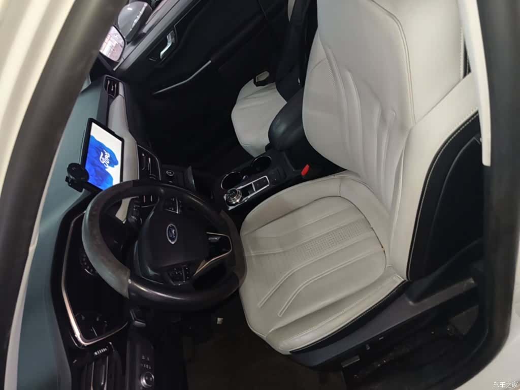 Ford Escape, 2021 15