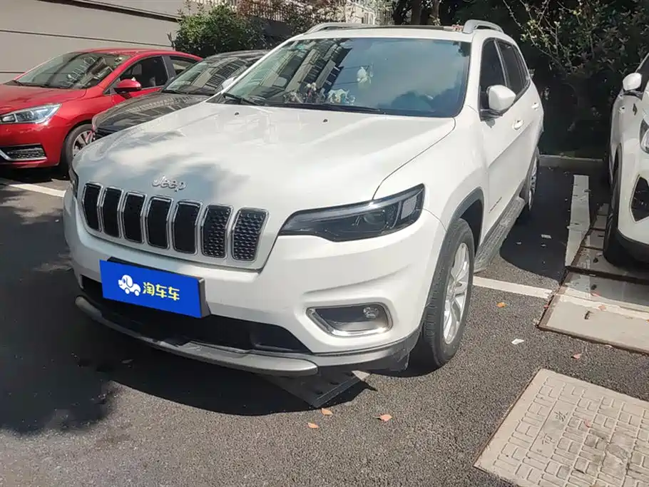 Jeep Free light