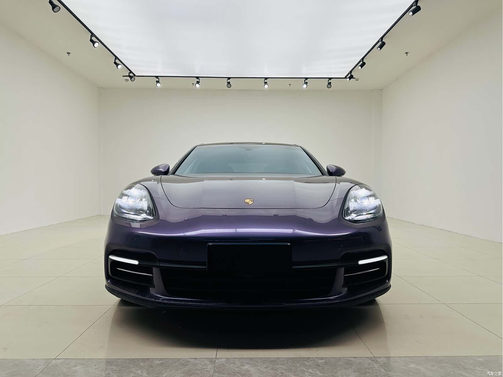Porsche Panamera, 2018 2