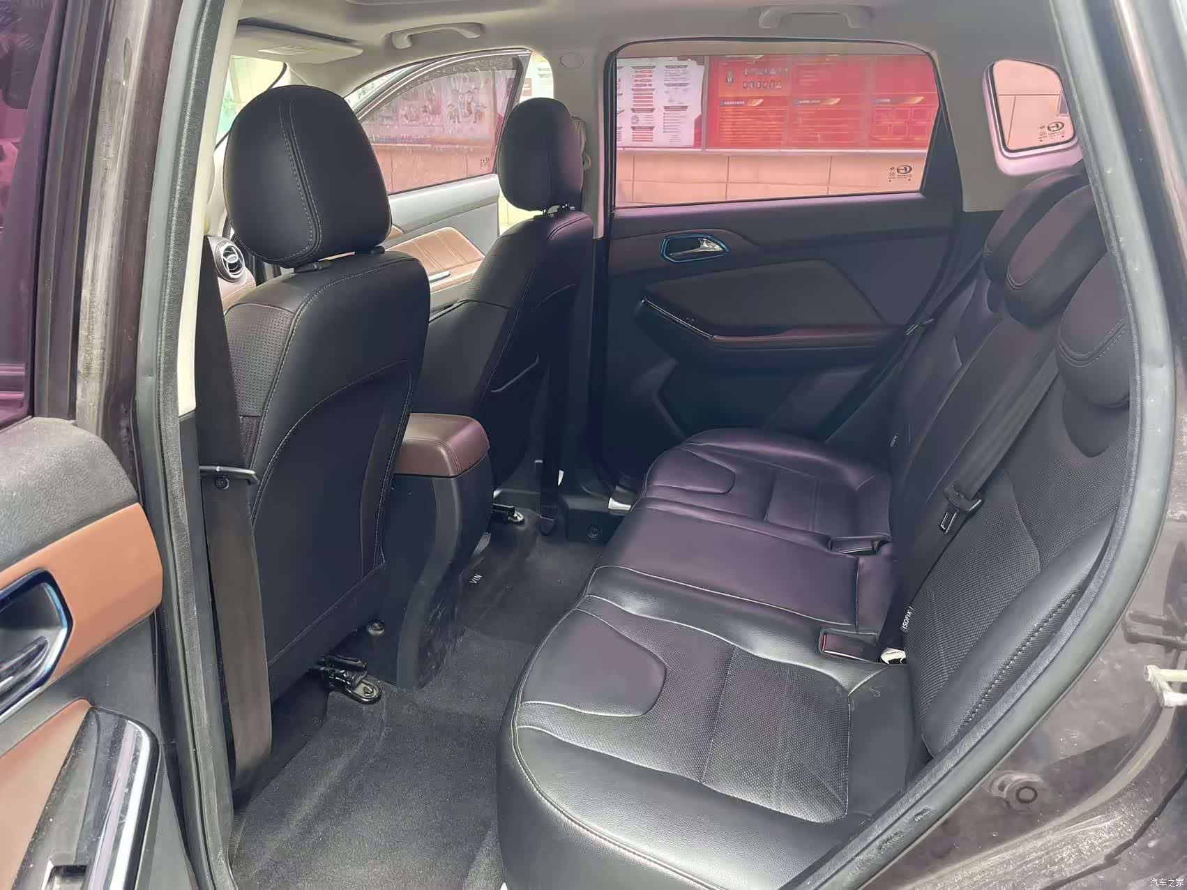 BAIC Q35, 2017 11