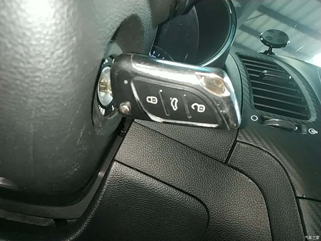 Kia K3, 2015 9