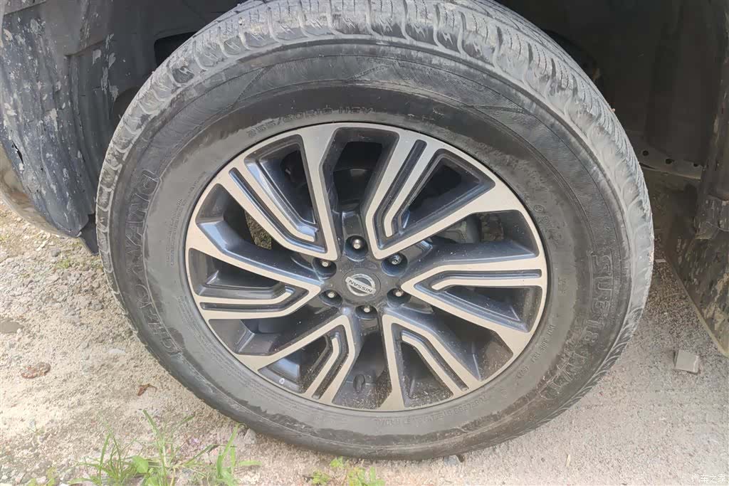 Nissan Terra, 2018 6
