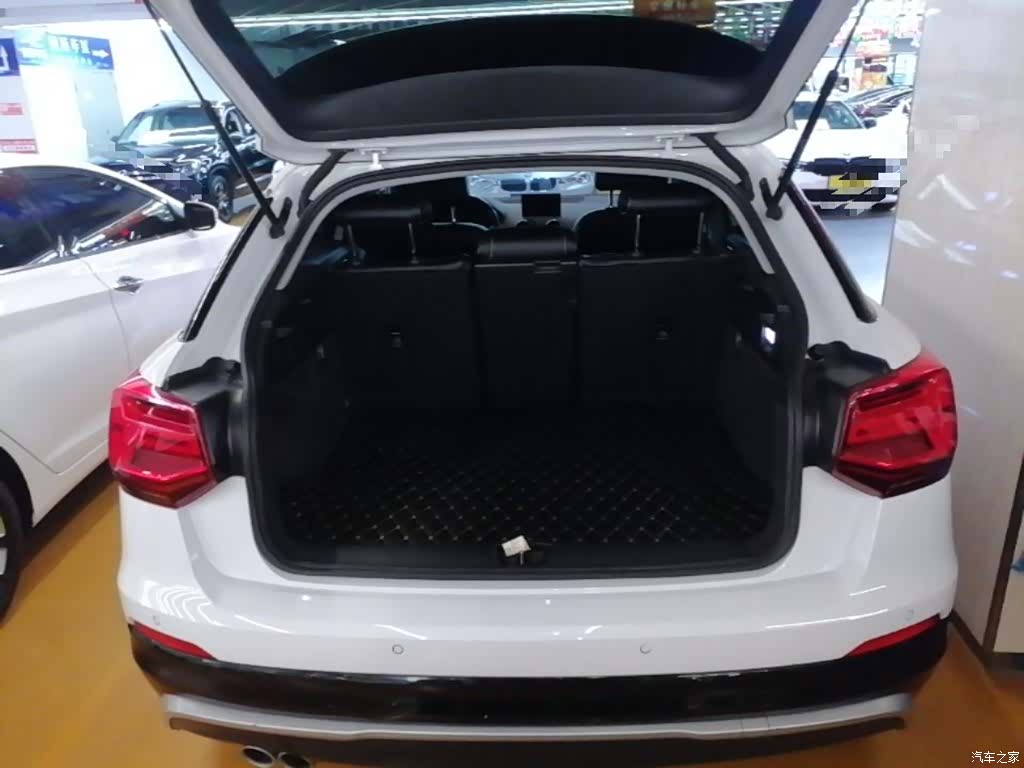Audi Q2L, 2021 19