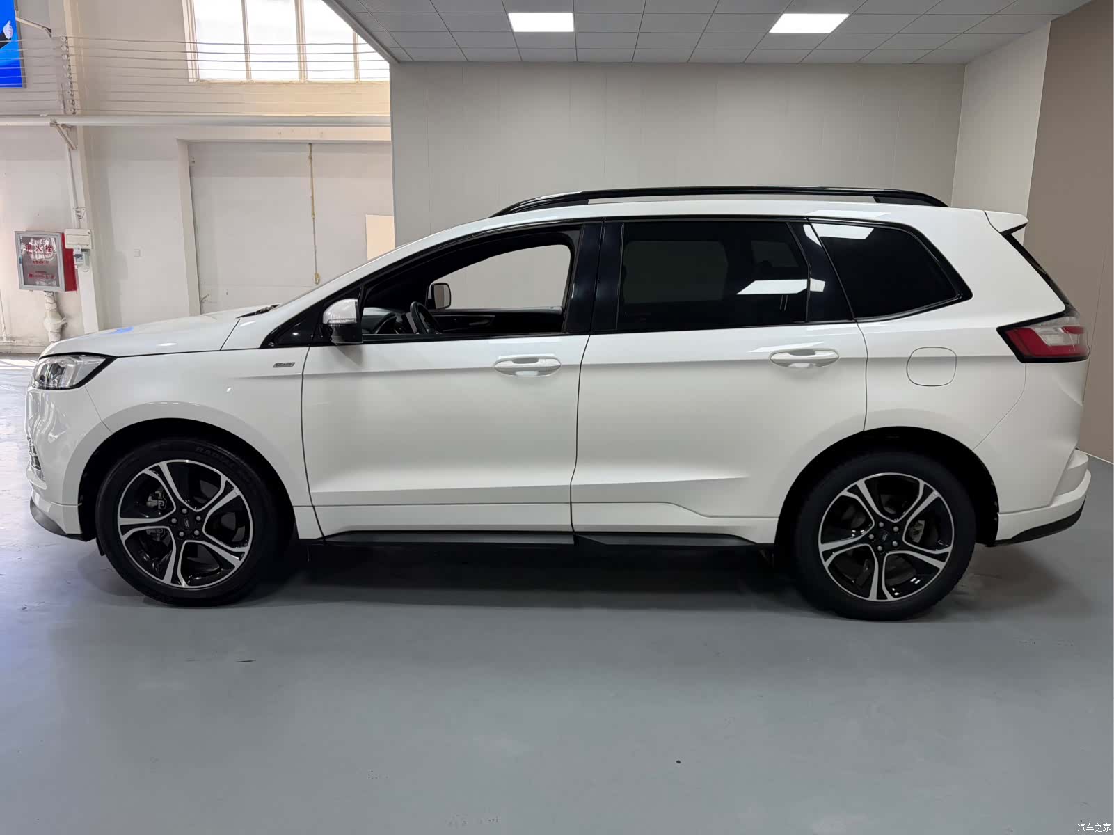 Ford Edge, 2020 7