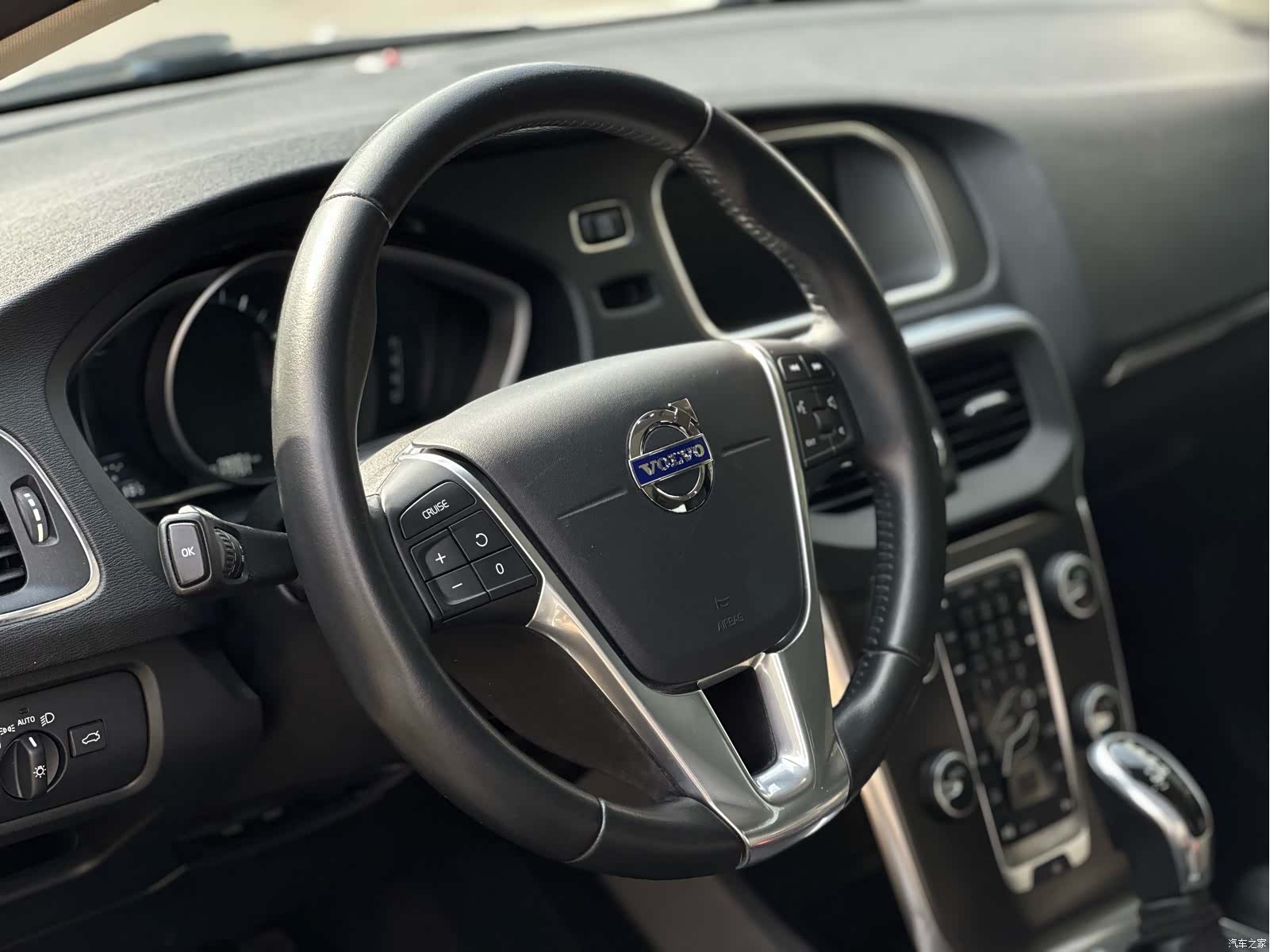 Volvo V40, 2016 7