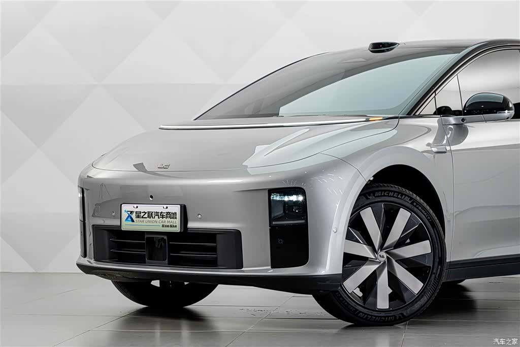Li Auto i6, 2025 3
