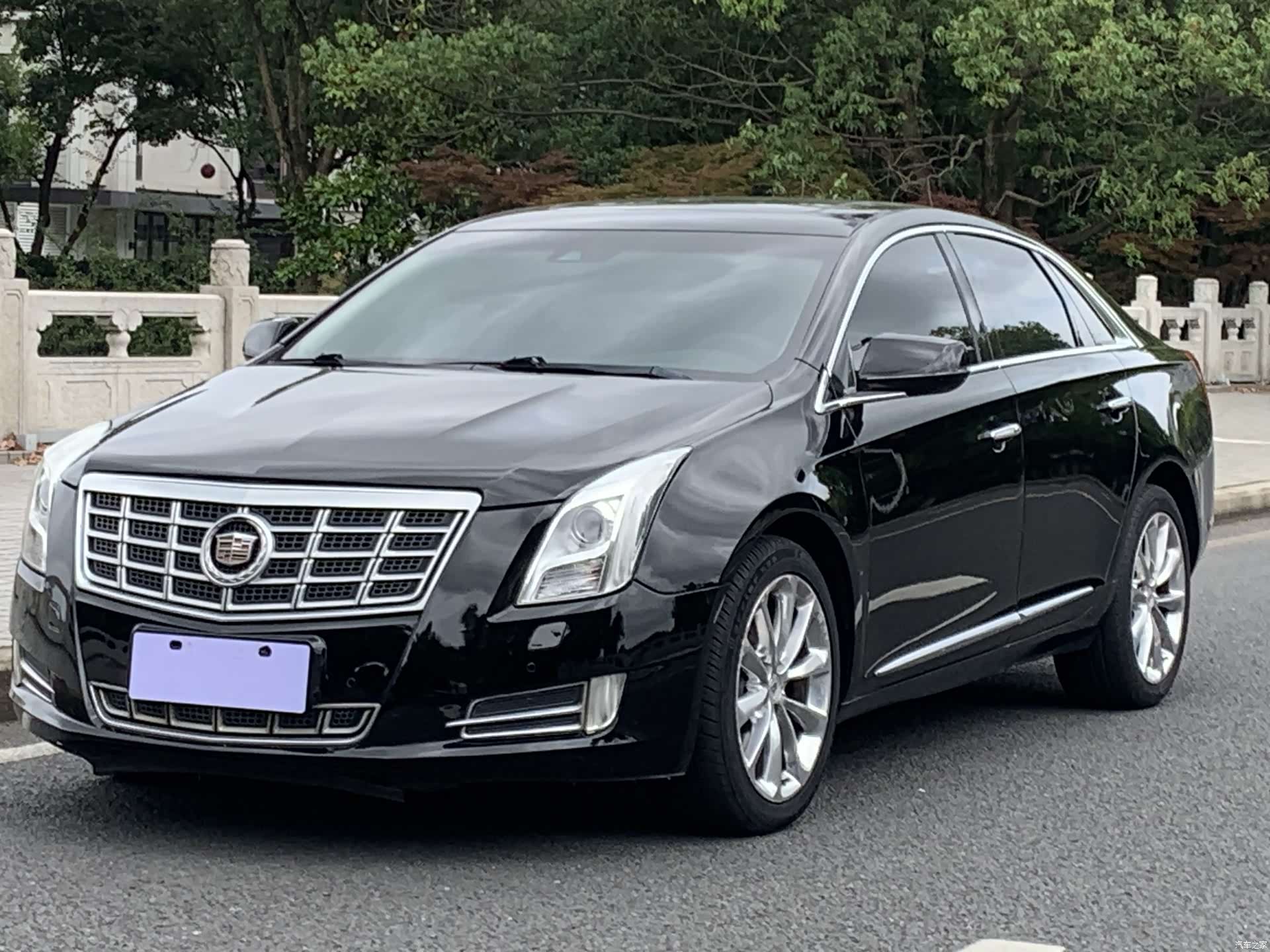 Cadillac XTS
