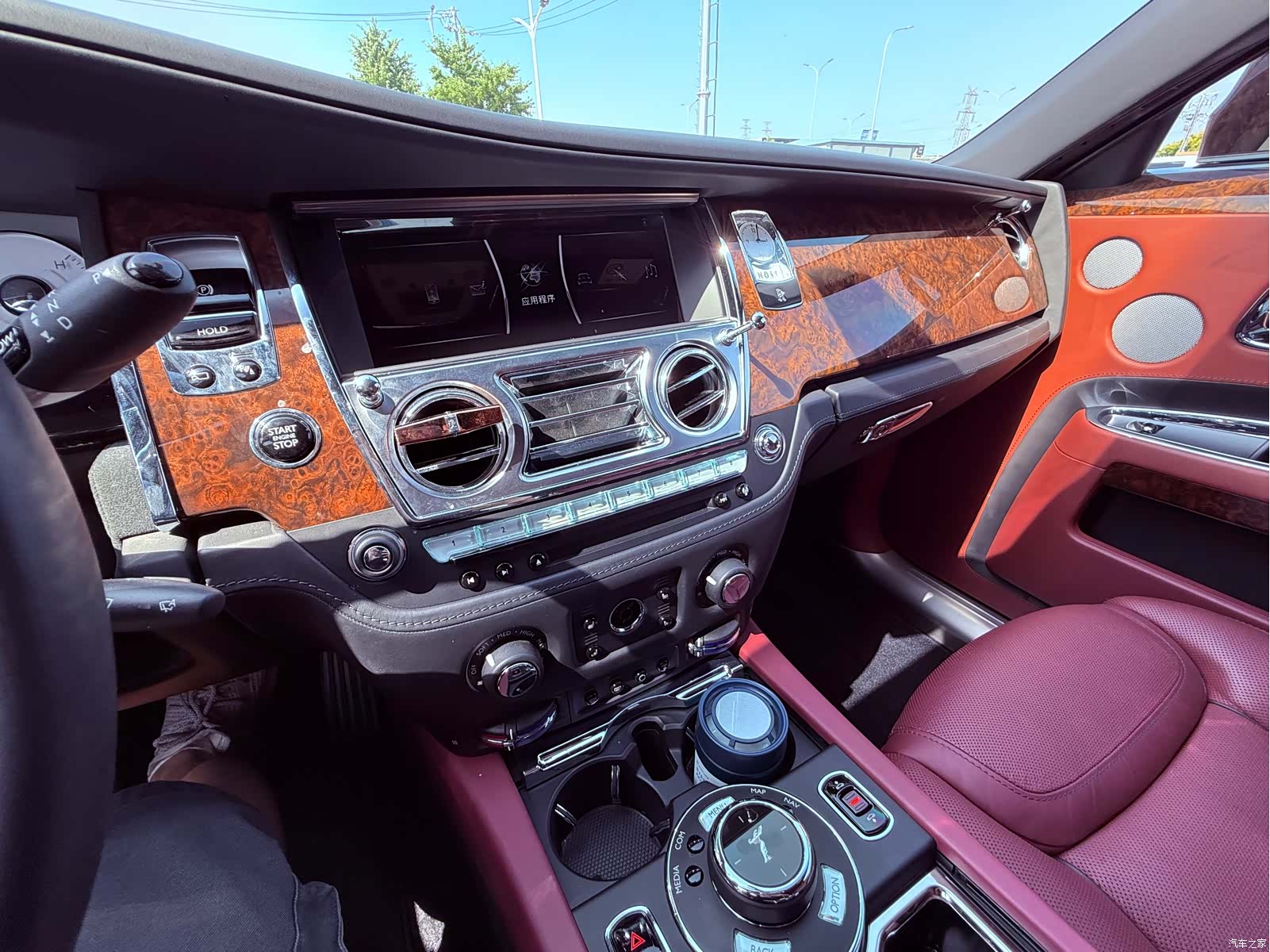 Rolls-Royce Ghost, 2019 7