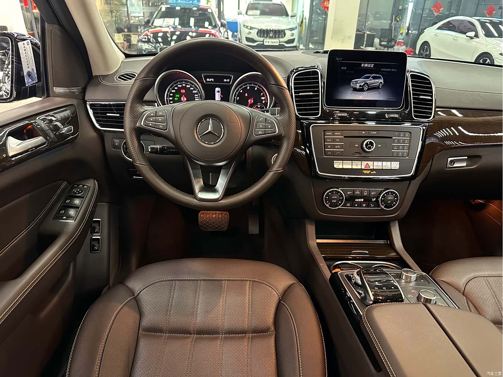 Mercedes-Benz GLS, 2019 29