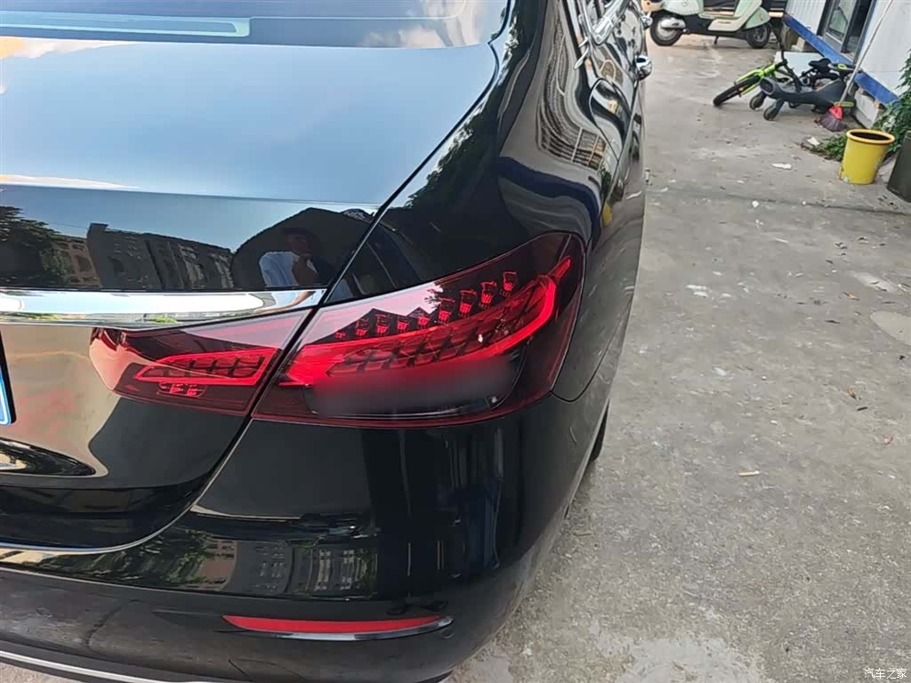 Mercedes-Benz E-Class, 2023 8