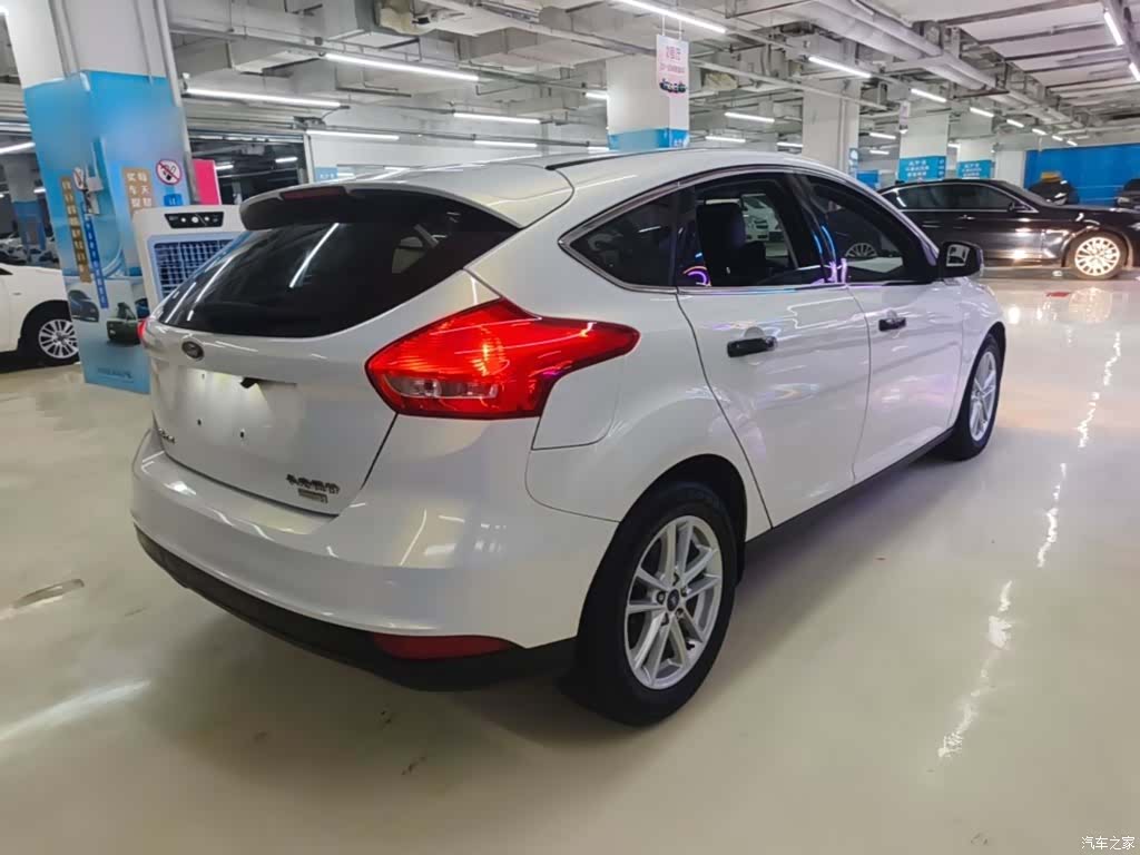 Ford Focus, 2018 7