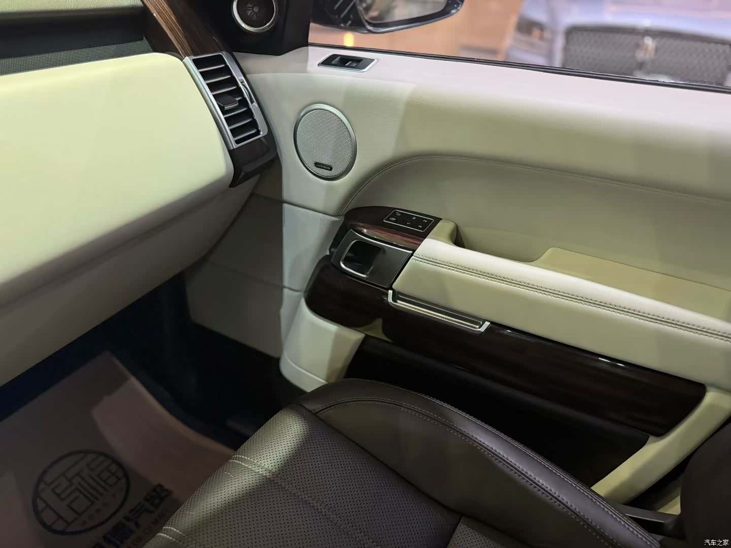 Land Rover Range Rover, 2016 7