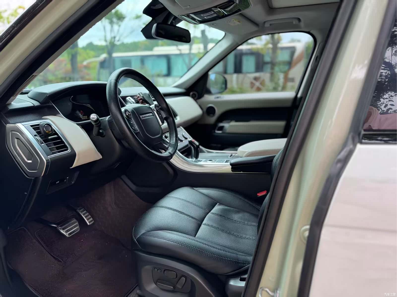 Land Rover Range Rover, 2014 10