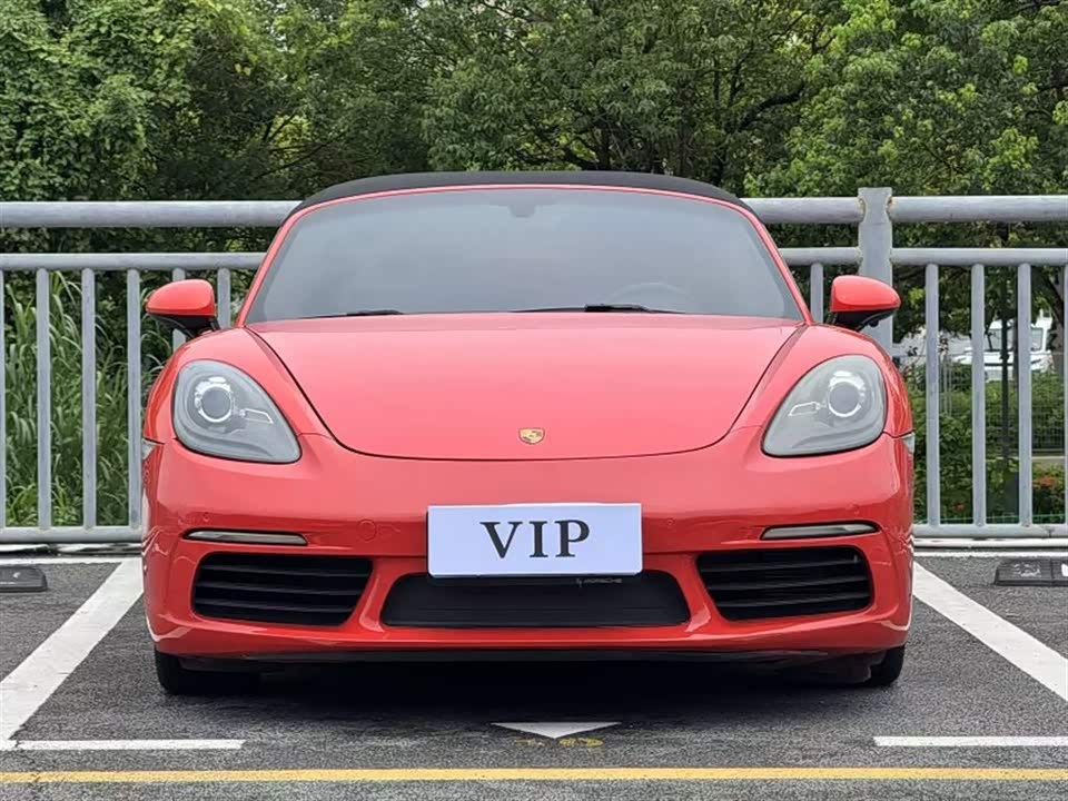 Porsche 718