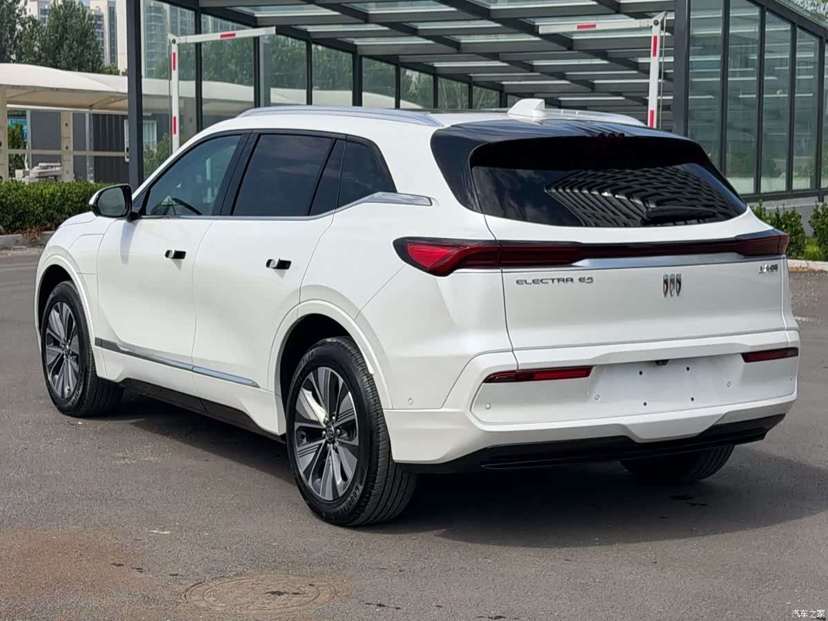 Buick E5, 2025 6