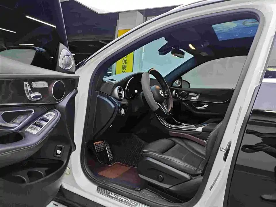 Mercedes-Benz GLC Mercedes-Benz GLC