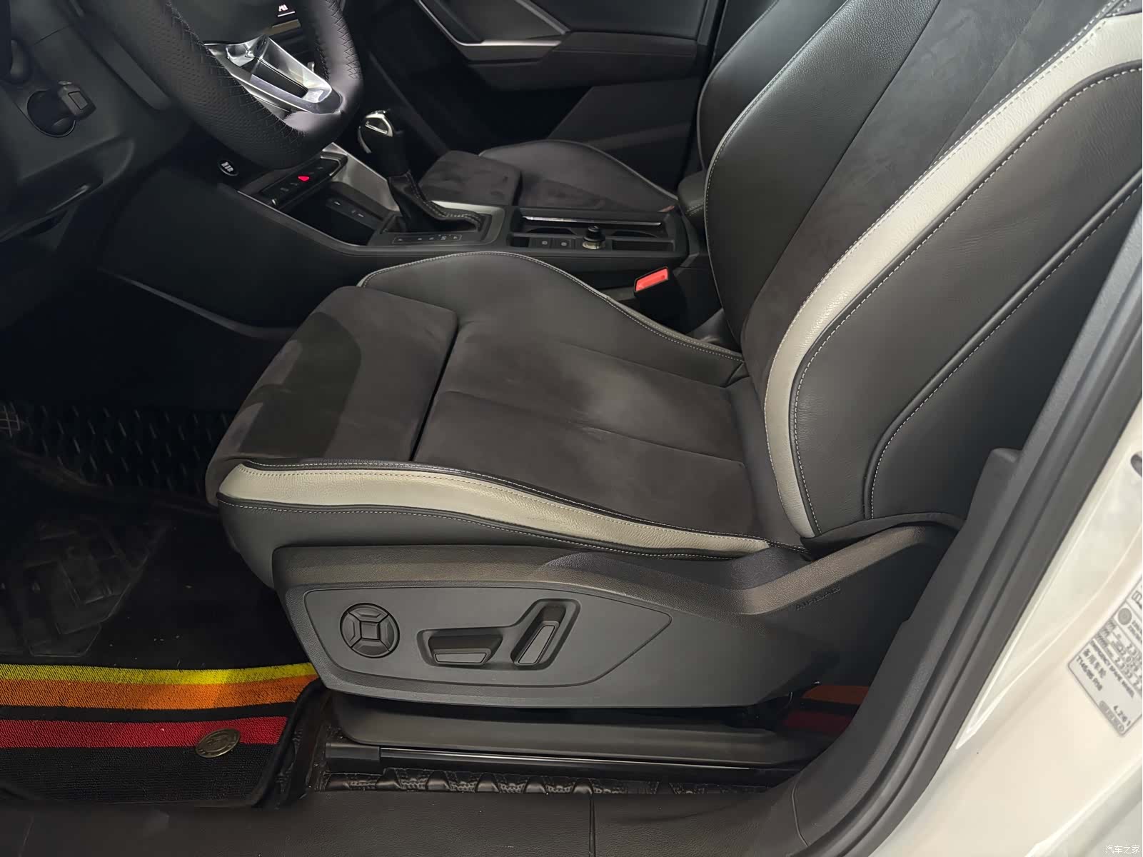 Audi Q3, 2022 12
