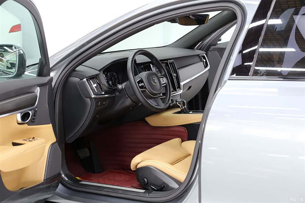 Volvo V90, 2017 все фото