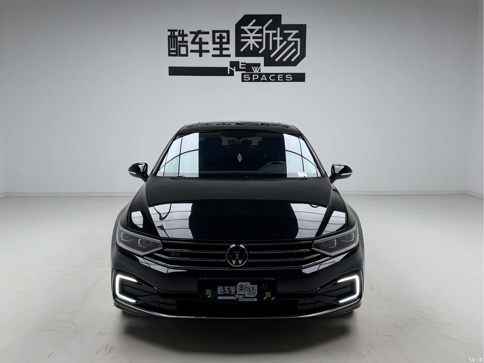 Volkswagen Magotan, 2023 2