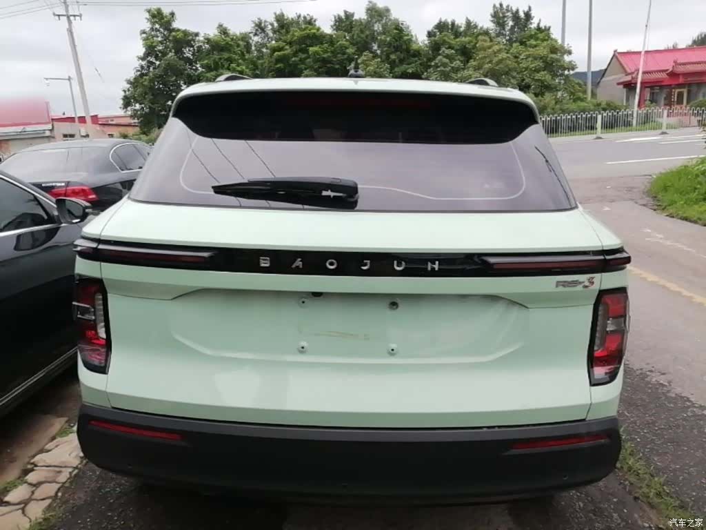 Wuling RS-3, 2022 6