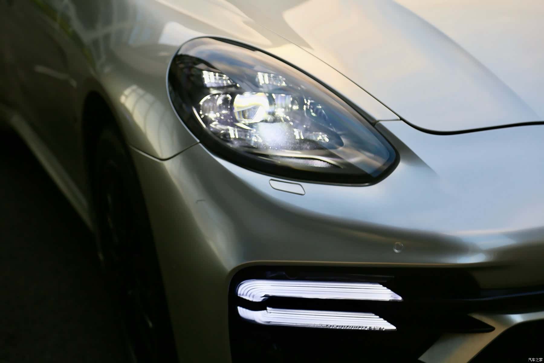 Porsche Panamera, 2015 4