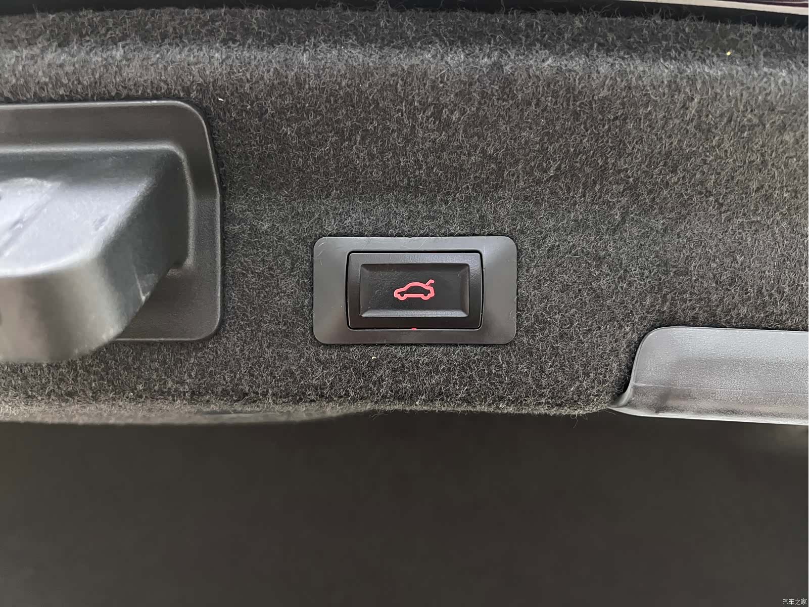 Audi A6L, 2021 27