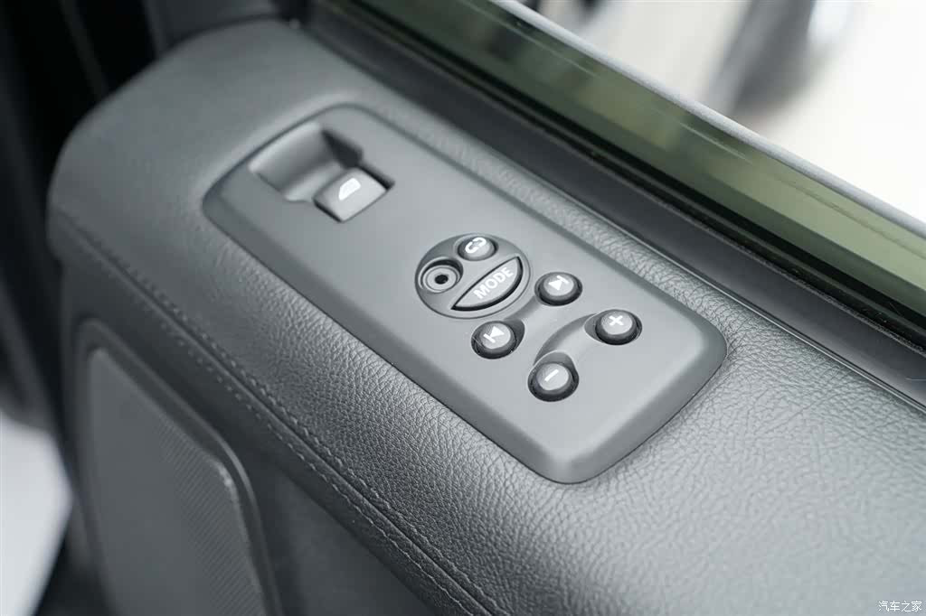 Land Rover Range Rover, 2011 29