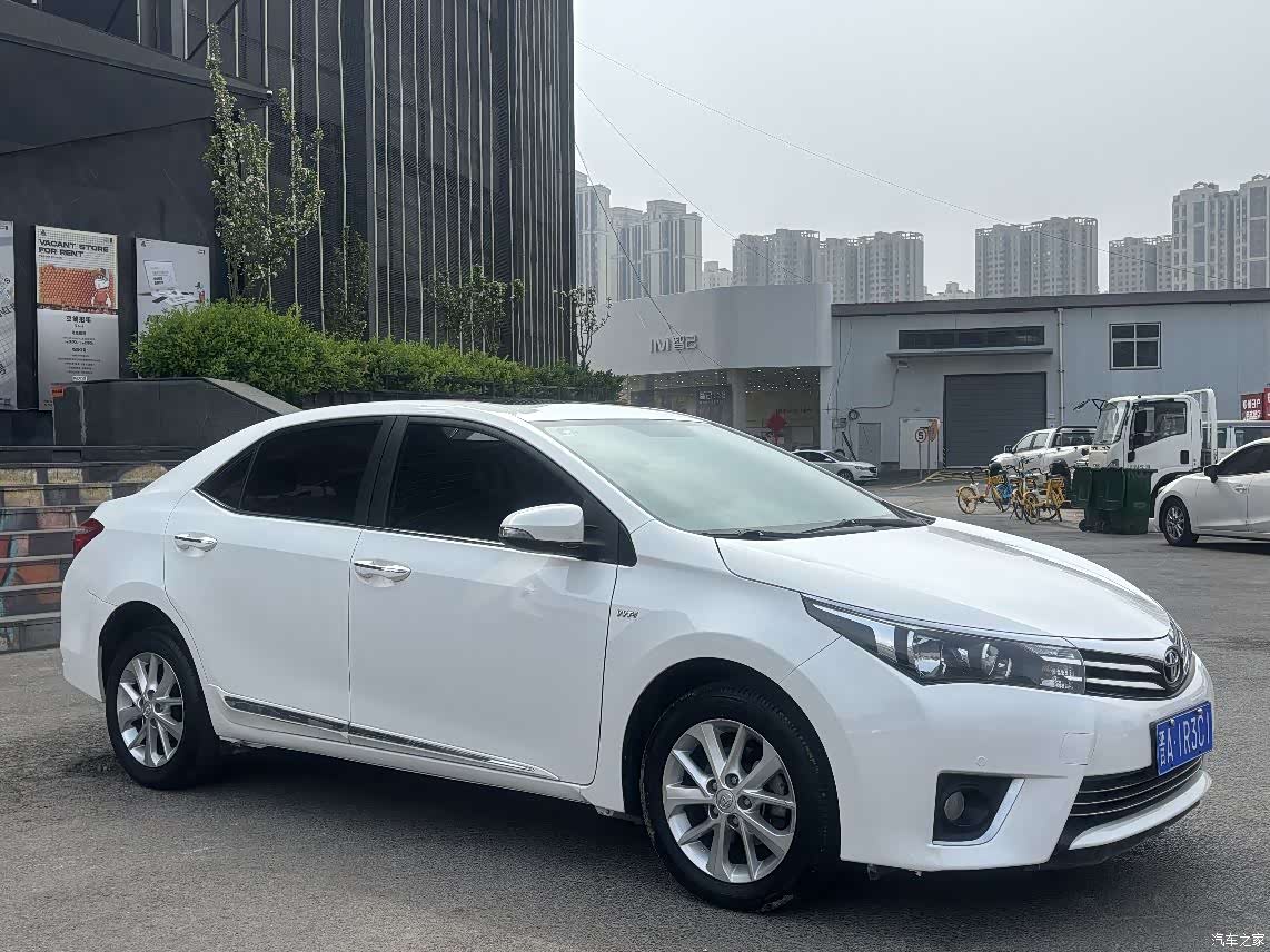 Toyota Corolla, 2015 3