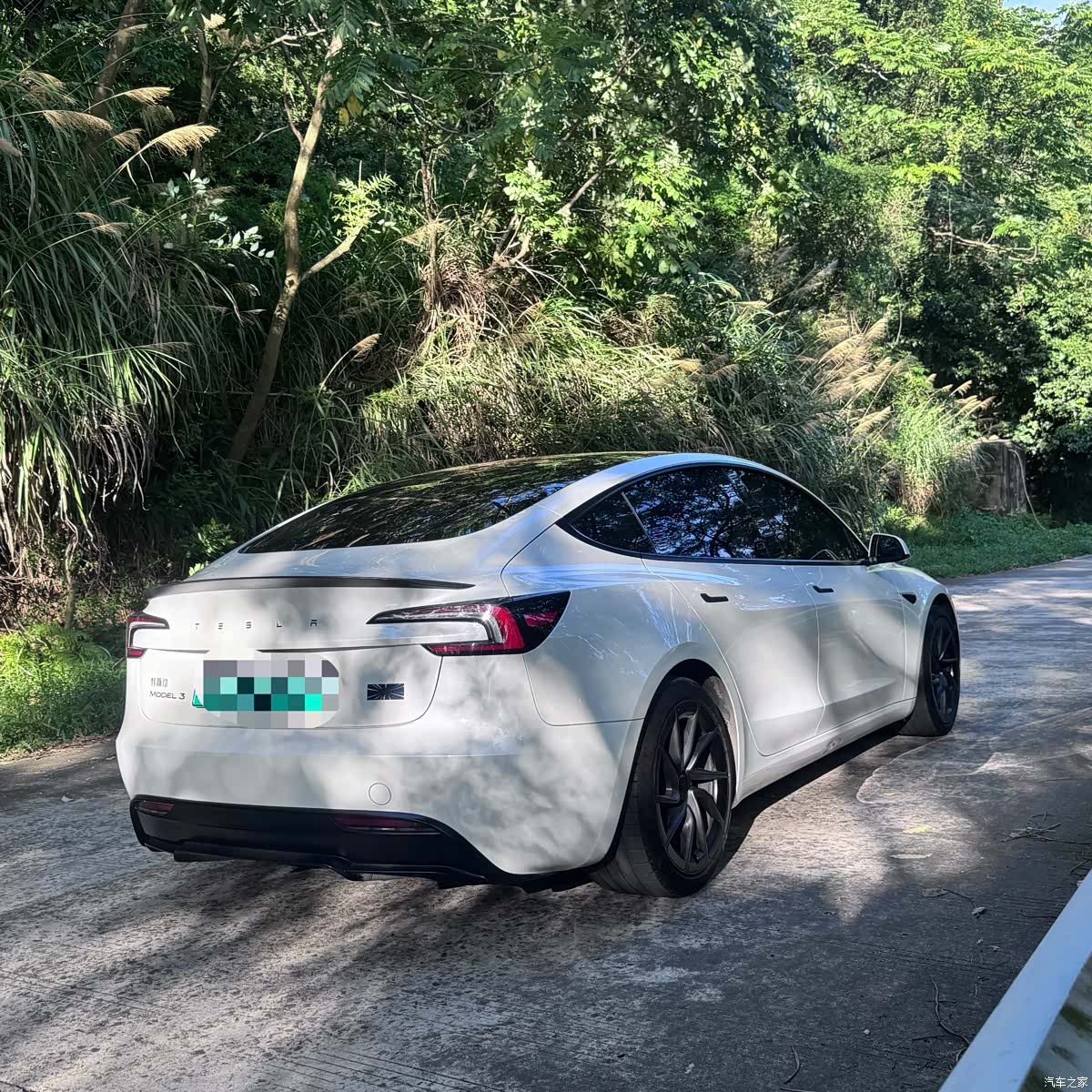 Tesla Model 3, 2024 6
