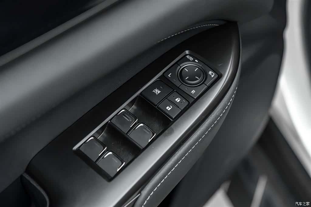 Lexus NX, 2023 17