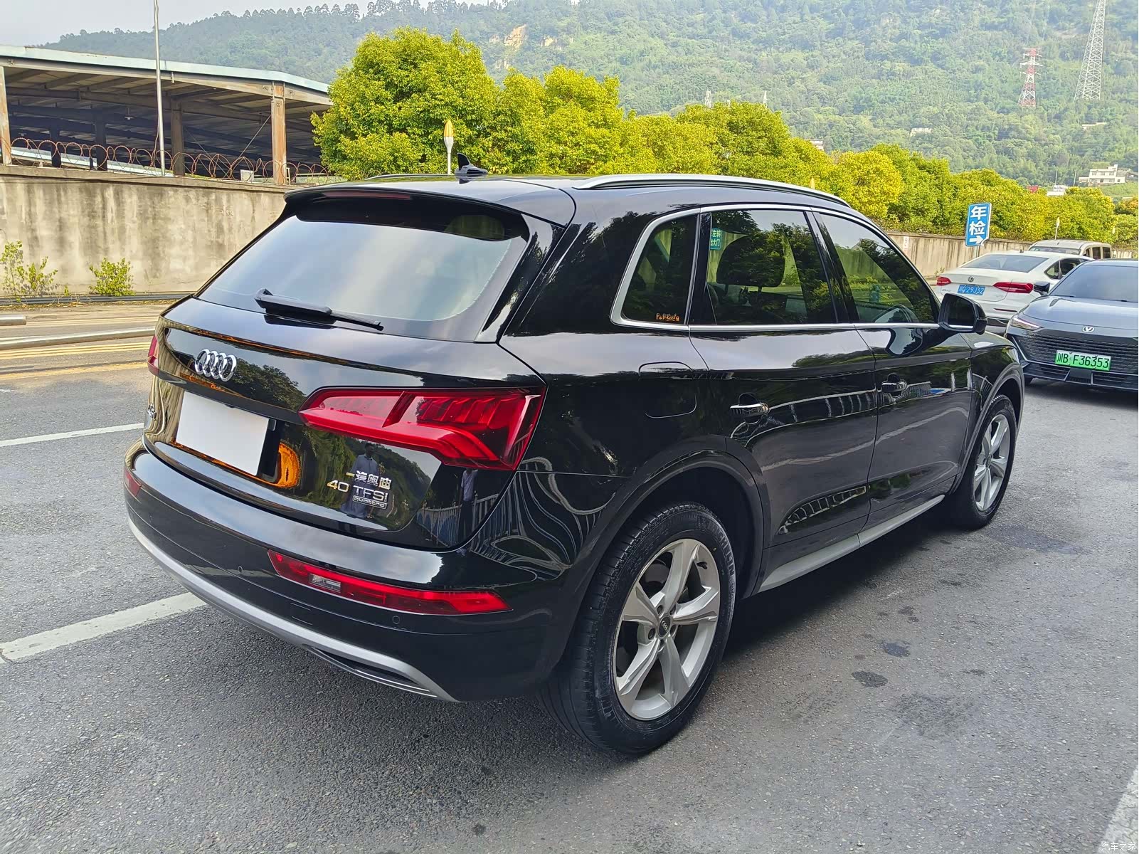 Audi Q5L, 2020 10