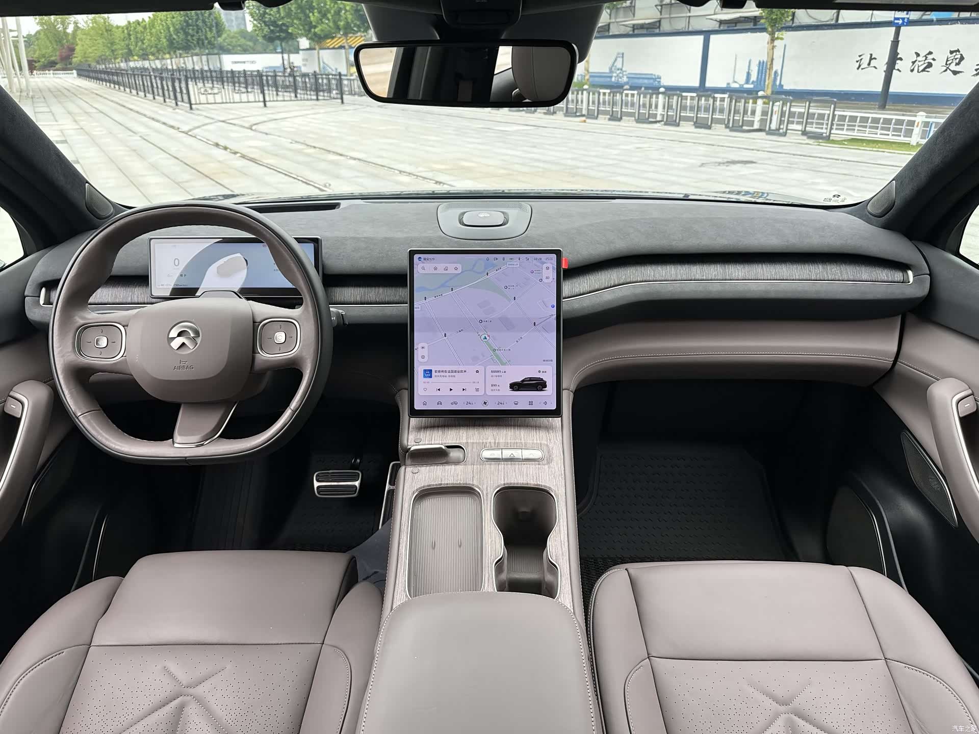 NIO ES7, 2023 12