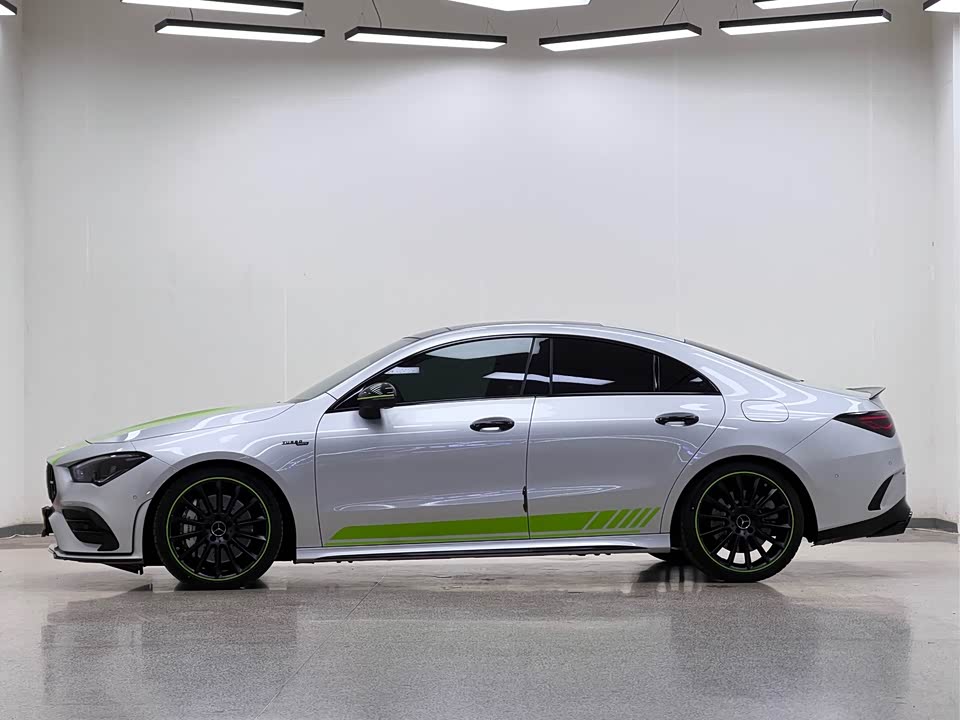 Mercedes-Benz CLA AMG
