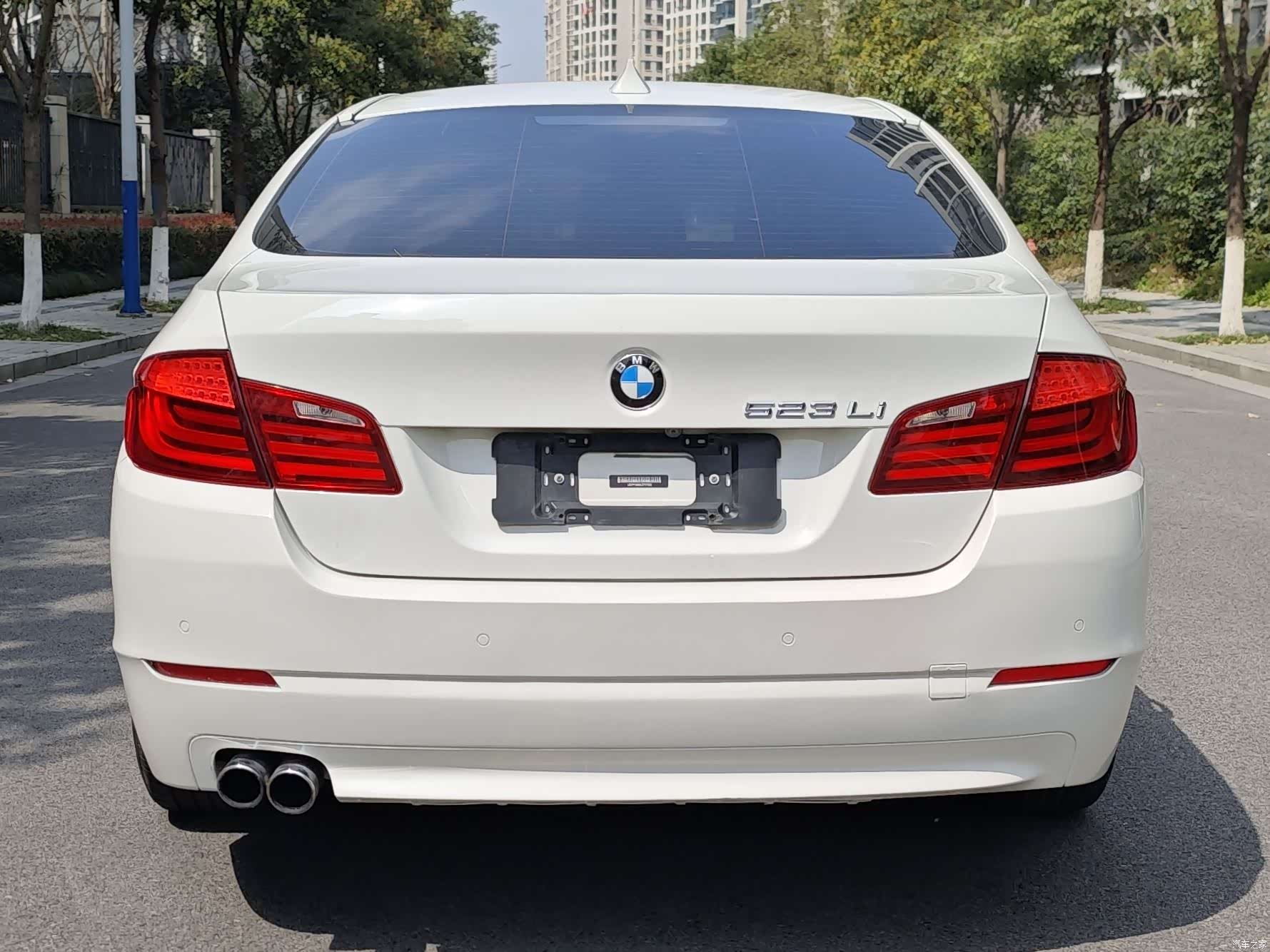 BMW 5 Series, 2012 4