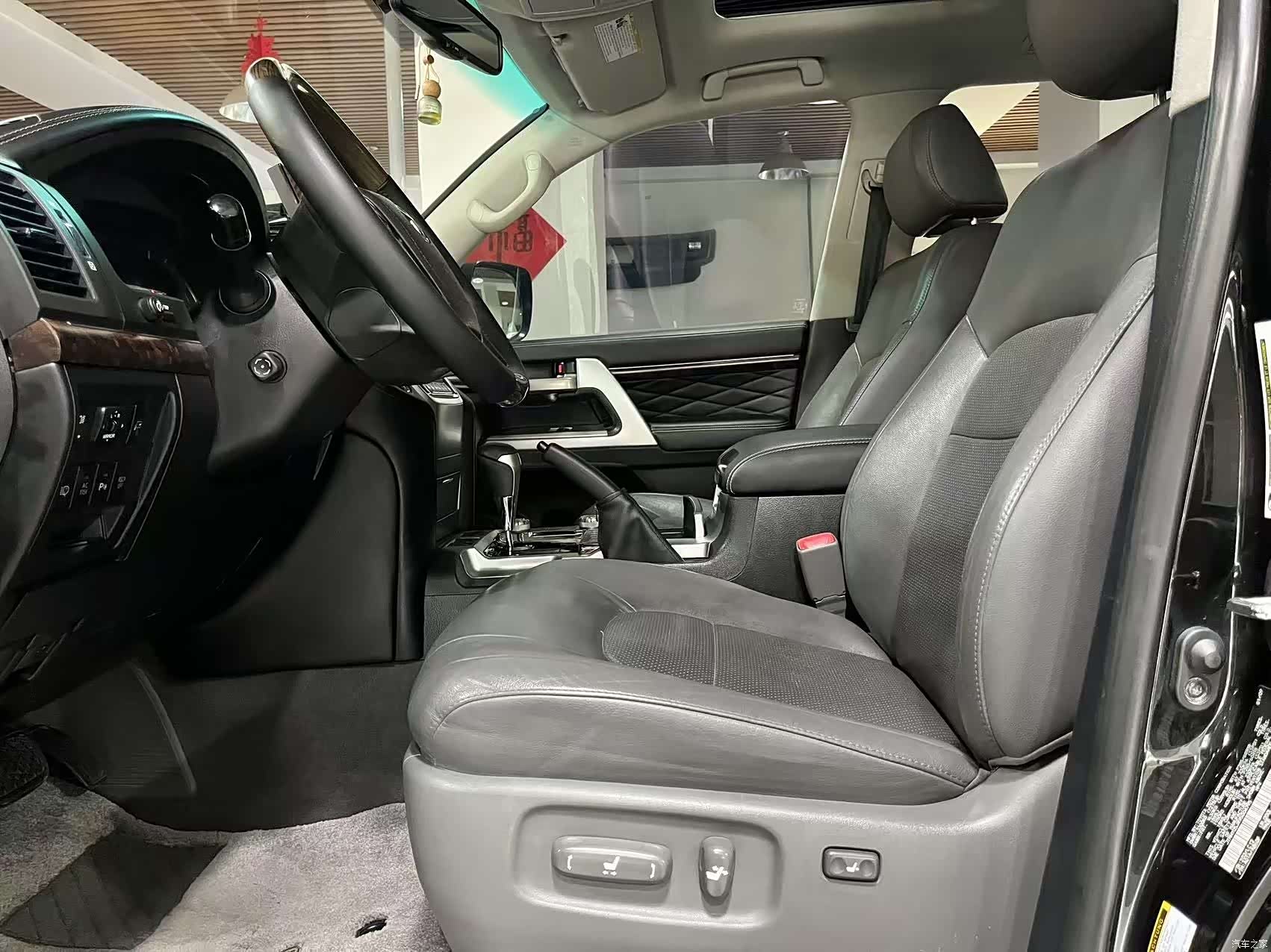 Toyota Land Cruiser, 2009 все фото