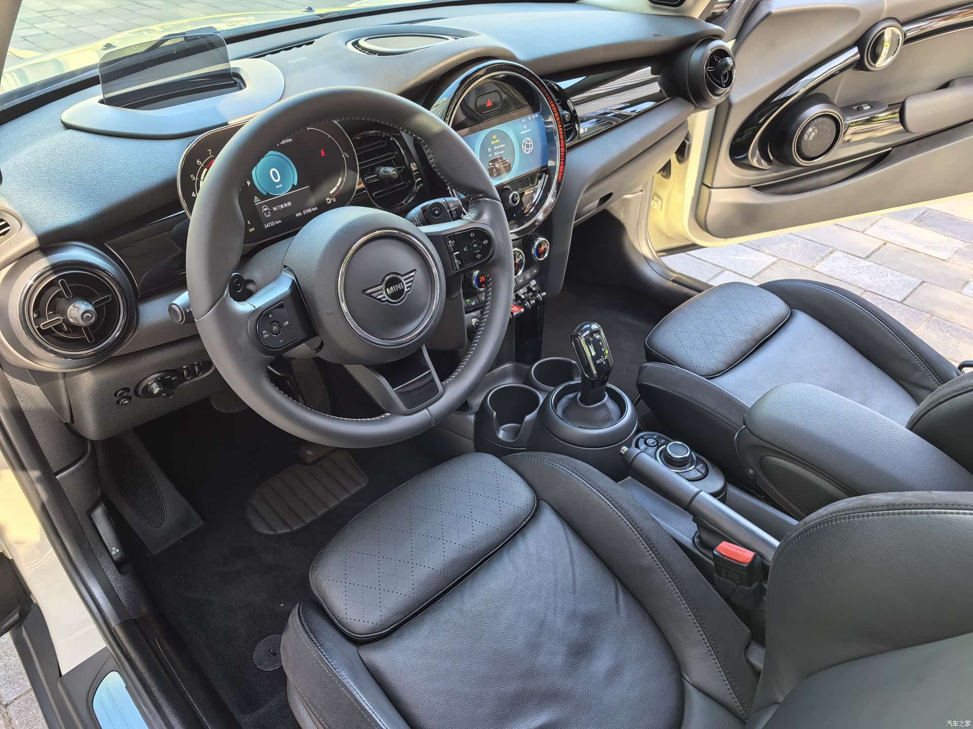 Mini Cooper, 2022 22