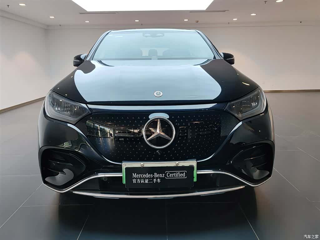 Mercedes-Benz EQE, 2025 3