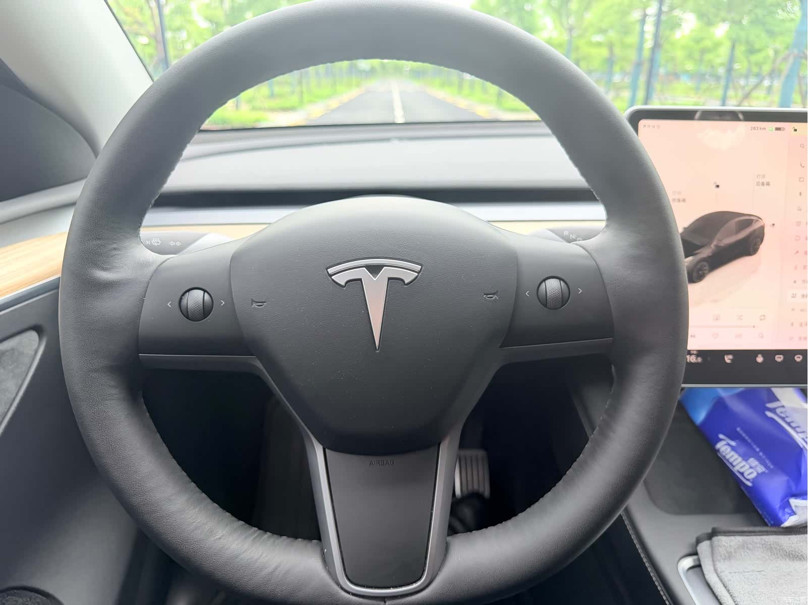 Tesla Model Y, 2023 все фото