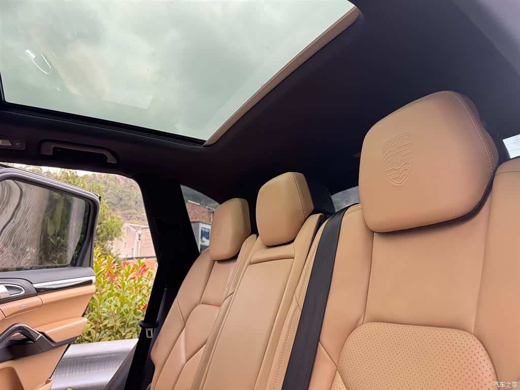 Porsche Cayenne, 2014 40