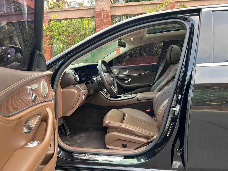 Mercedes-Benz E-class Mercedes-Benz E-class