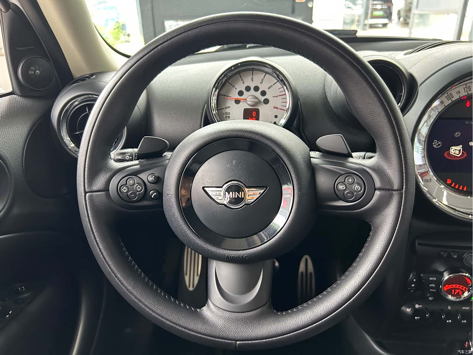 Mini Countryman, 2013 18